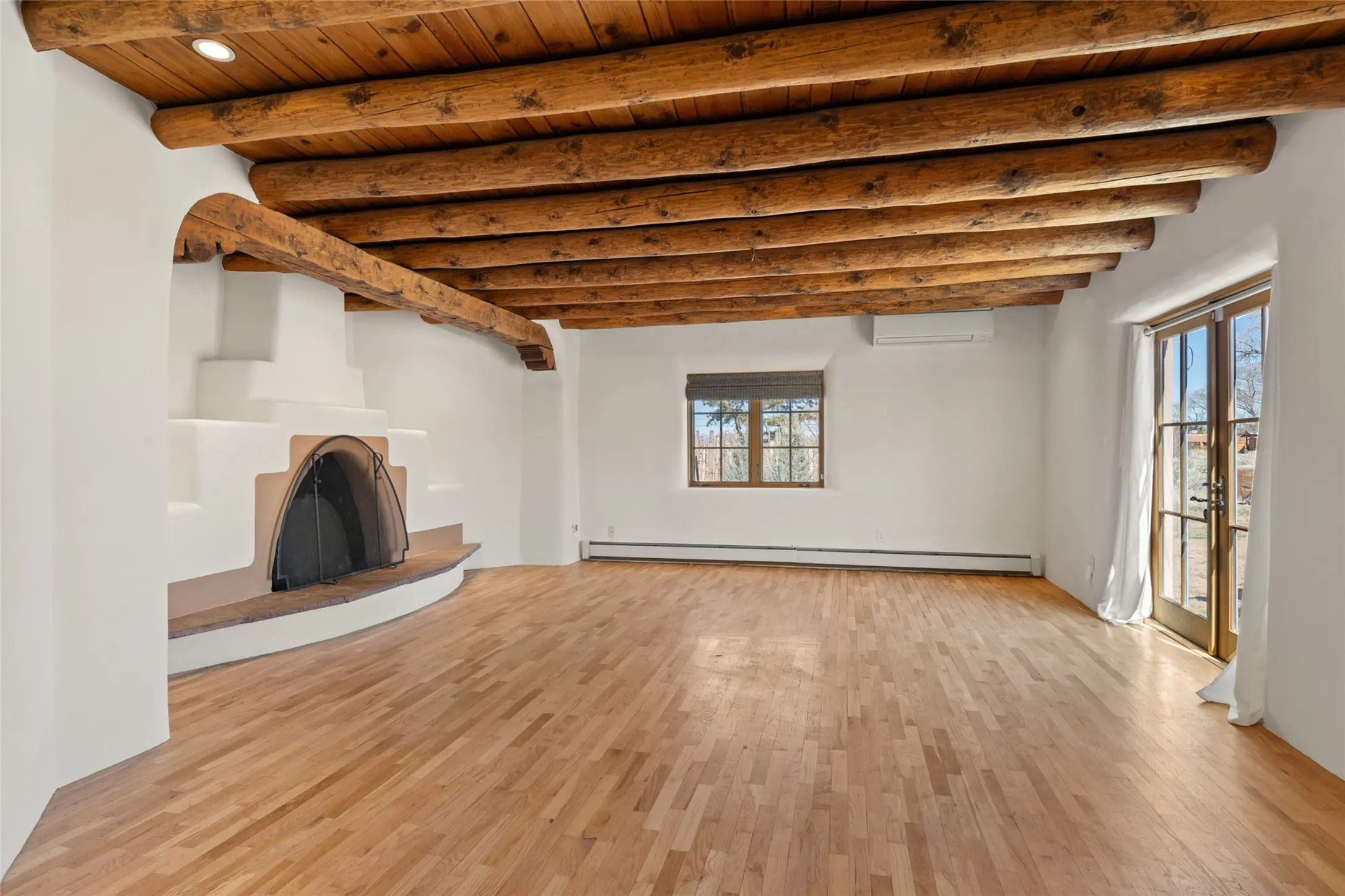 2347 Botulph Road, Santa Fe