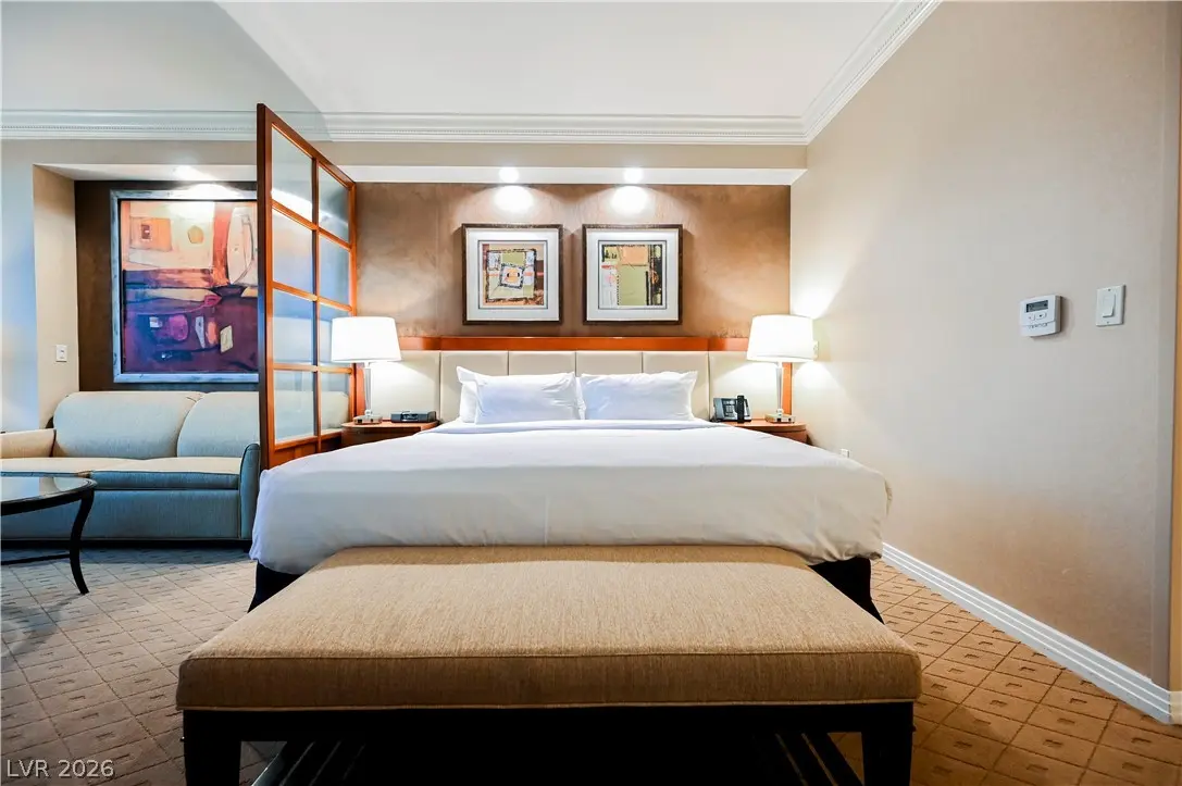 125 E Harmon Avenue 1015, Las Vegas