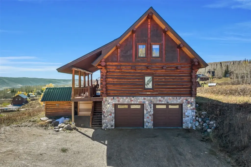 57745 Saturn Court, Clark