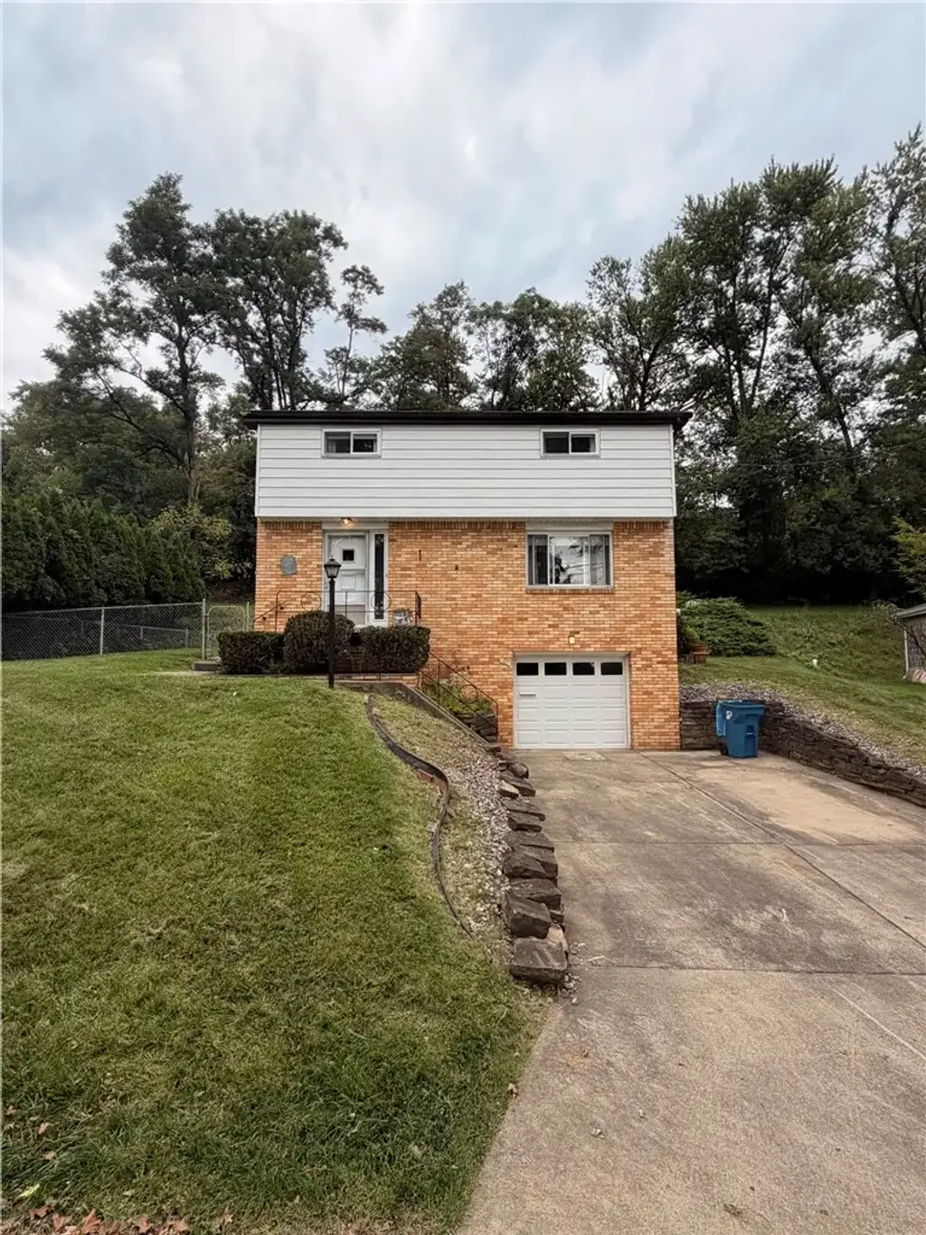 160 Yellowstone Drive , Penn Hills