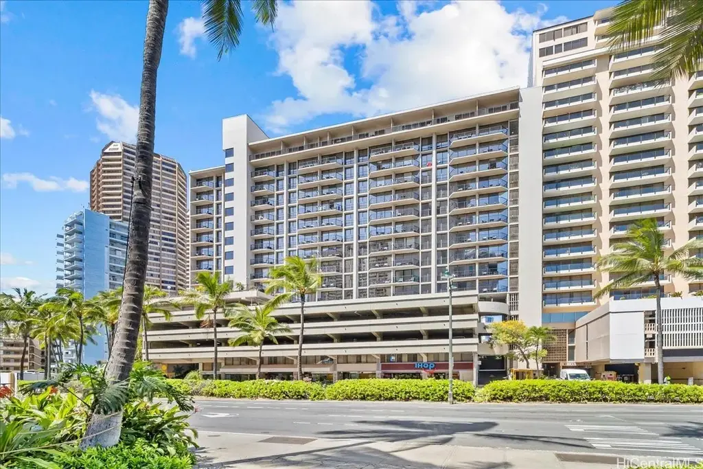 (unit #905) 1850 Ala Moana Boulevard, Honolulu