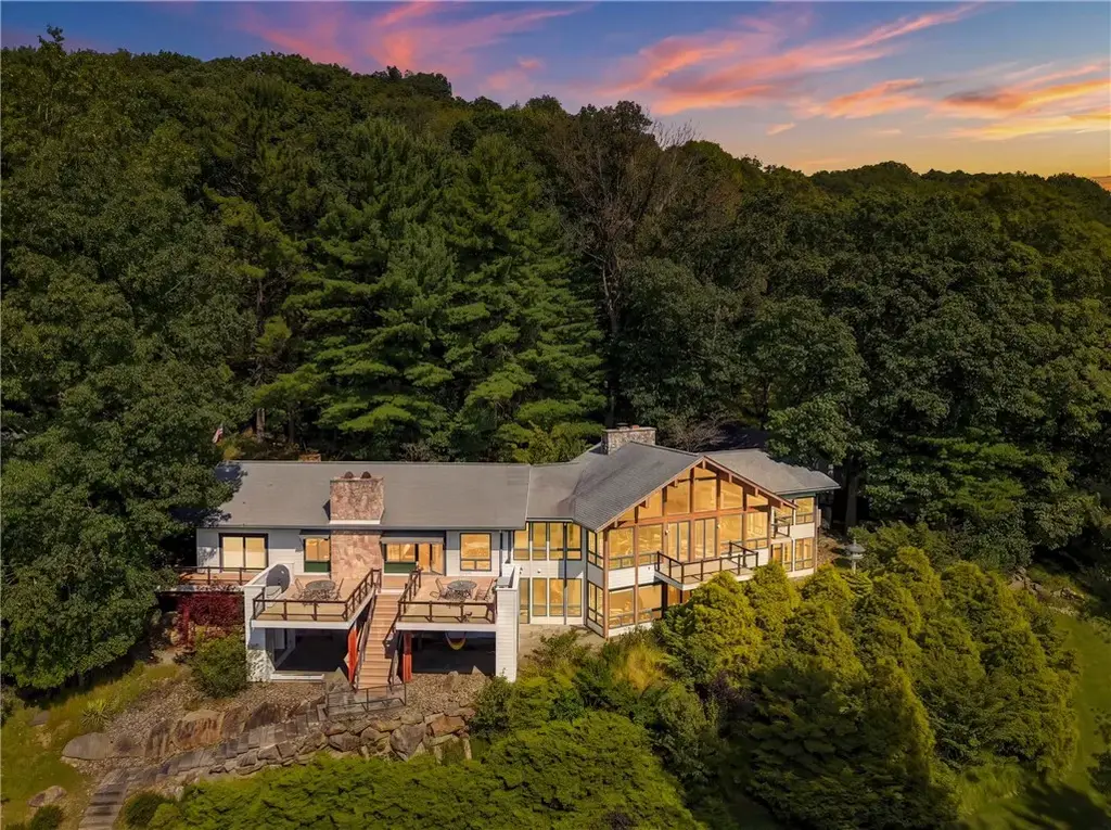 428 Jefferson School Road , Cook