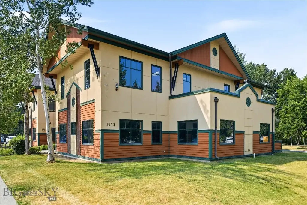 1940 W Dickerson Street 102-b, Bozeman