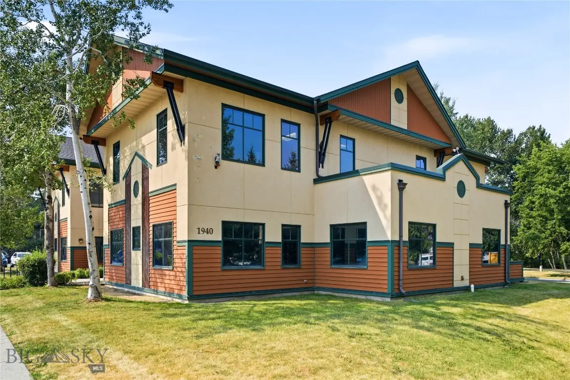 1940 W Dickerson Street 102-b, Bozeman