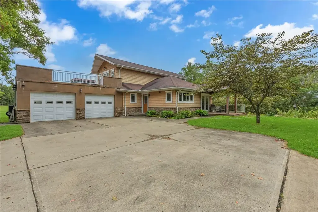 407 Pleasant Drive, Potter