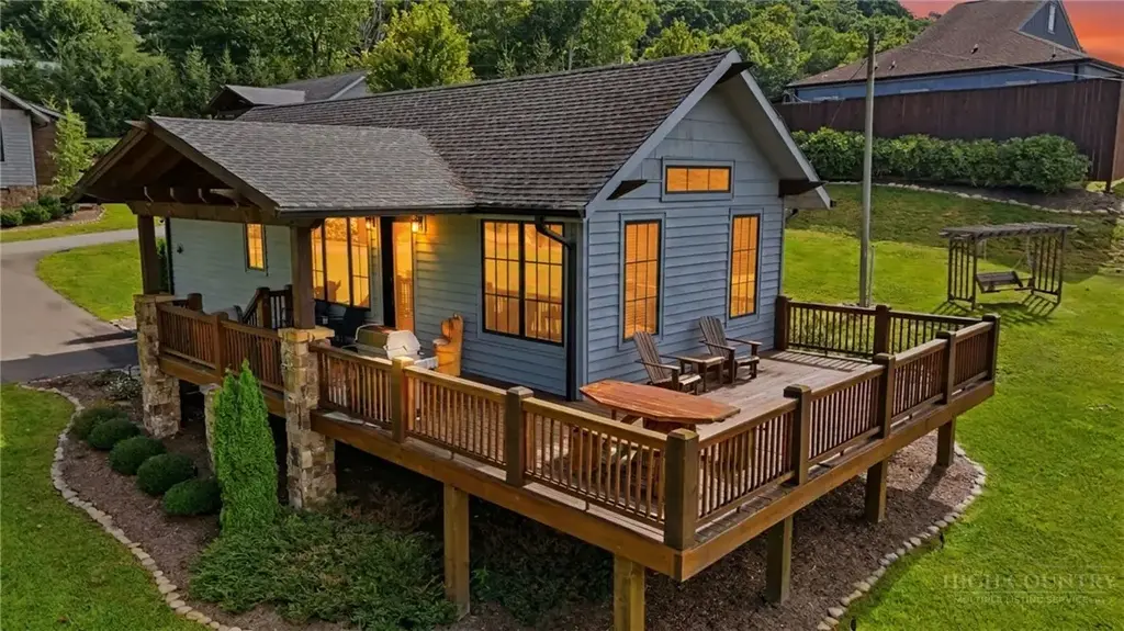 57 Valley View, Banner Elk