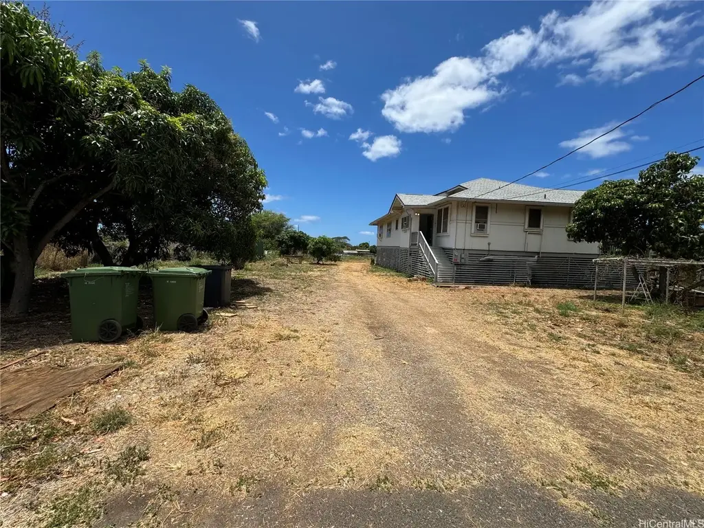 84-1015 Noholio Road, Waianae
