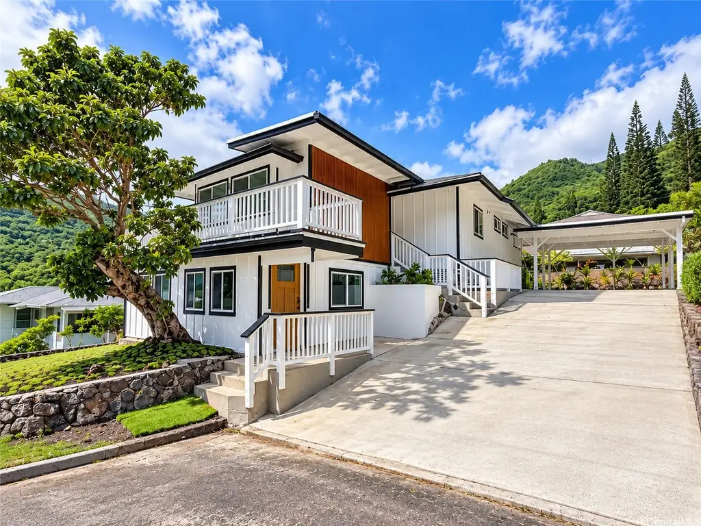 2446 Puunoa Place, Honolulu