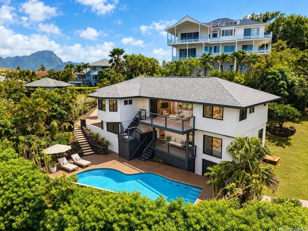 2343 Hoohu Road, Koloa