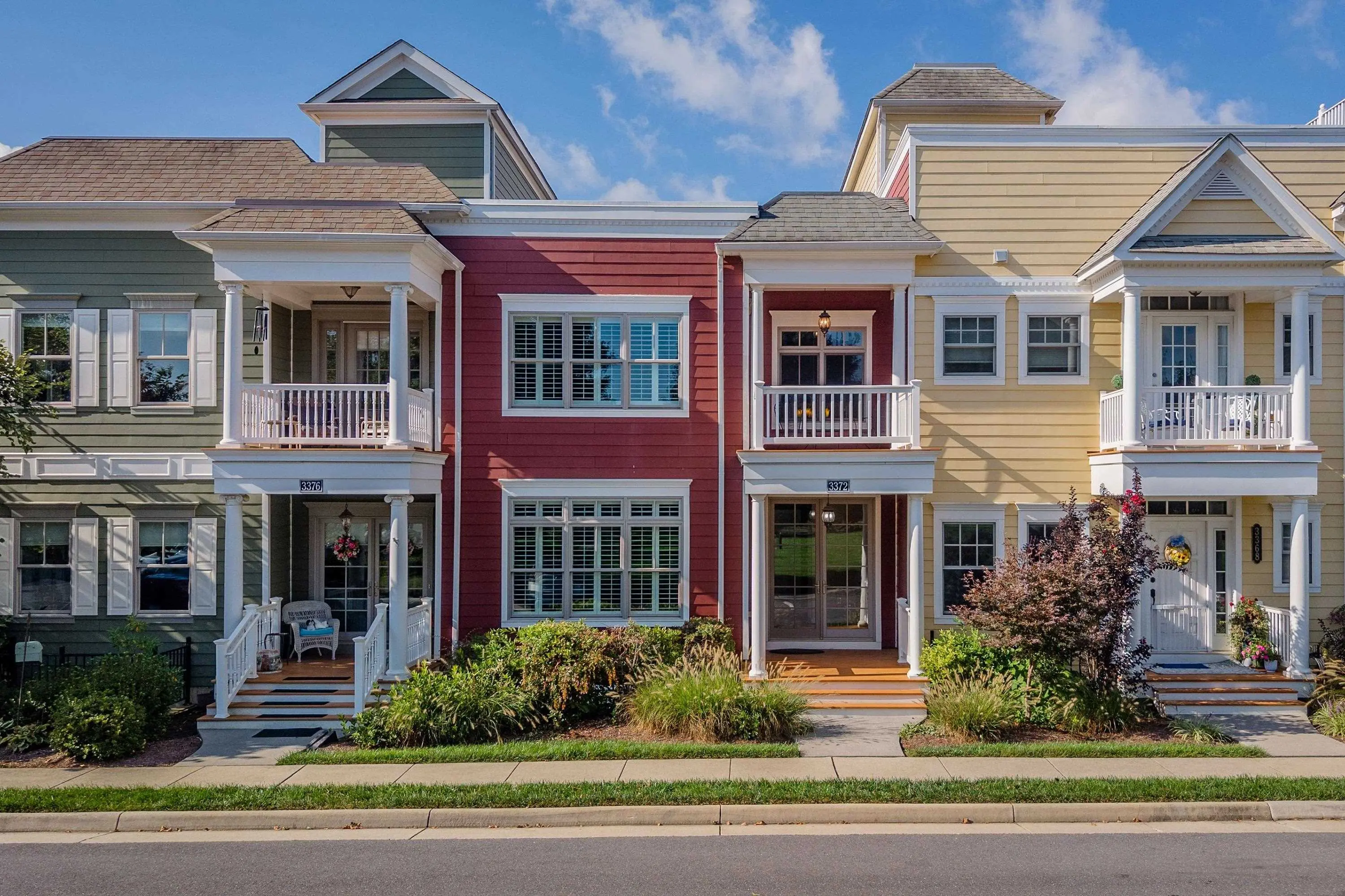 3372 Charleston Blvd, Rockingham