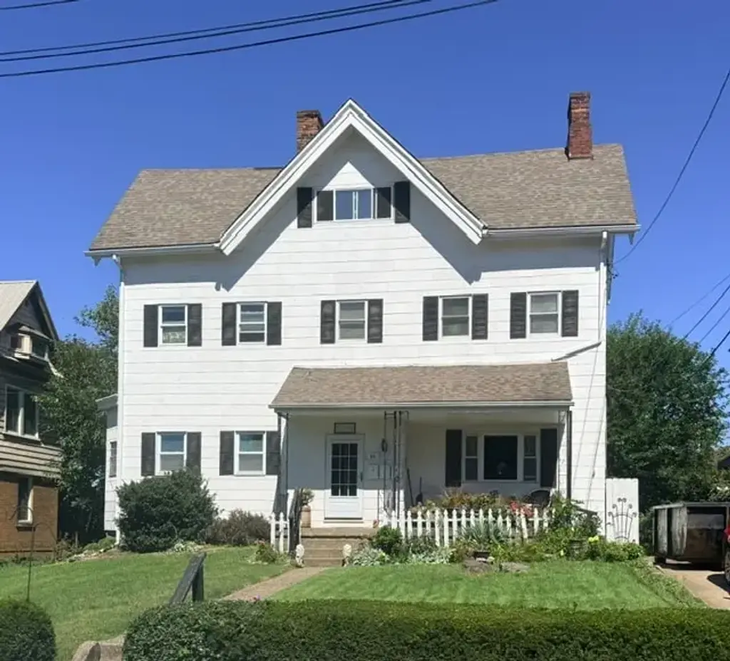23 Division Street, Crafton