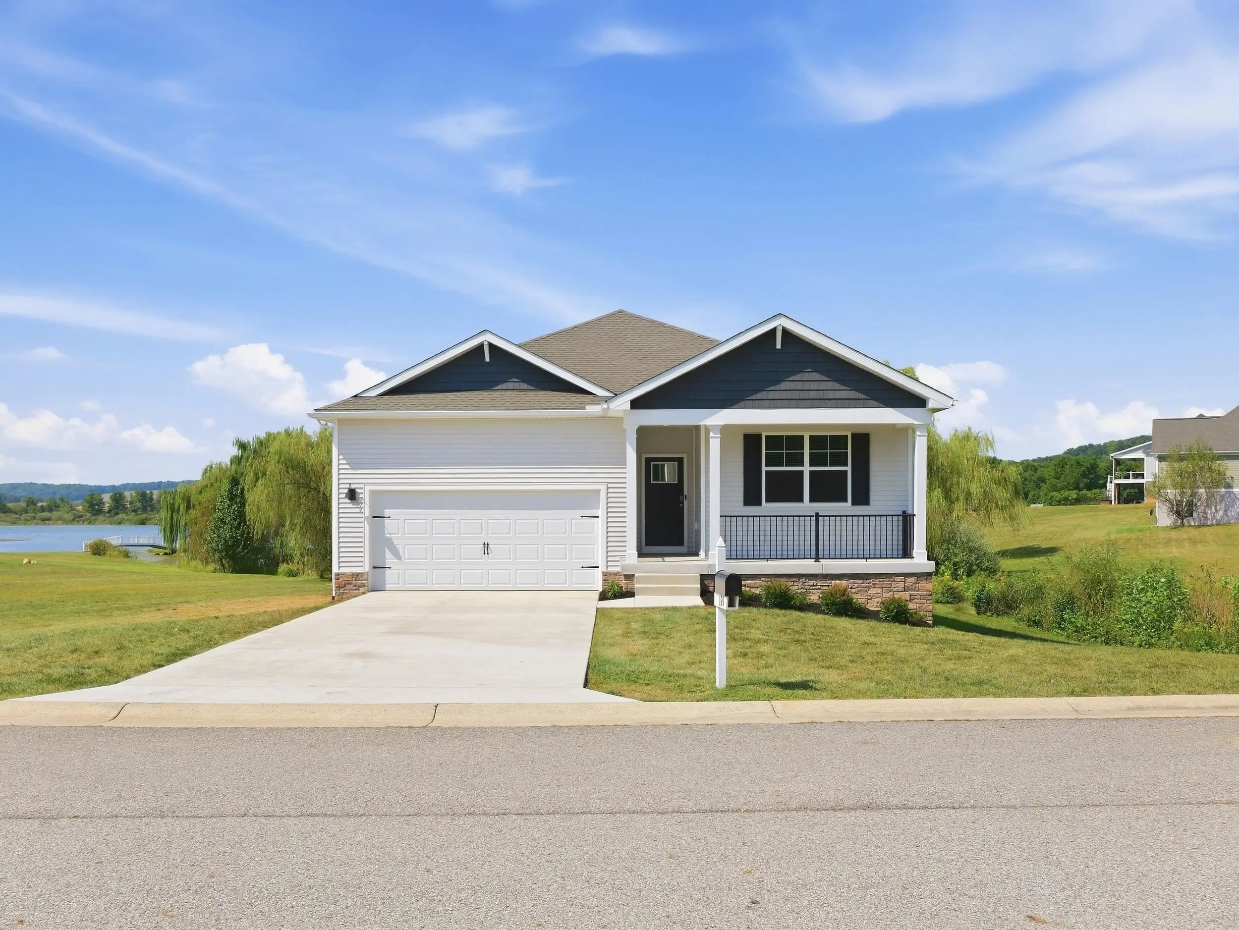 199 Waterfront Dr, Raphine