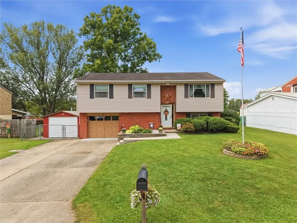 163 Van Drive , Bullskin