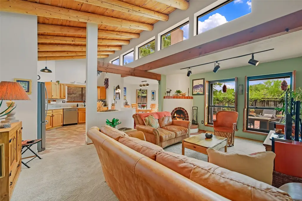 1879 Brillante Lane, Santa Fe
