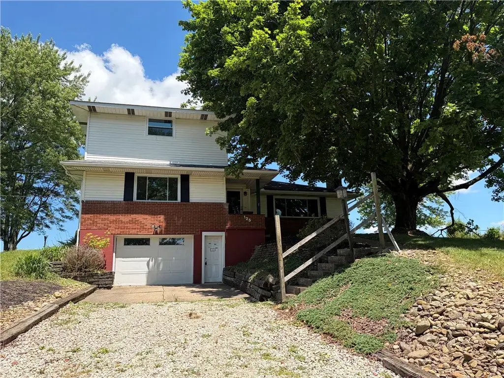 125 Srader Grove Road , South Buffalo