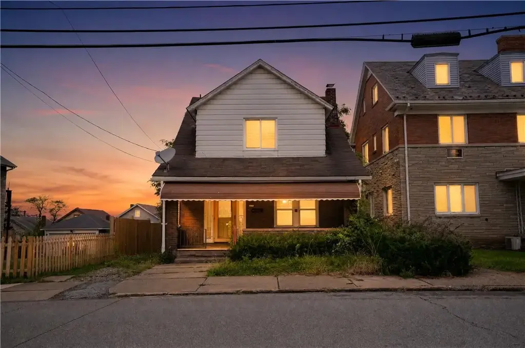 2909 Versailles Avenue , McKeesport