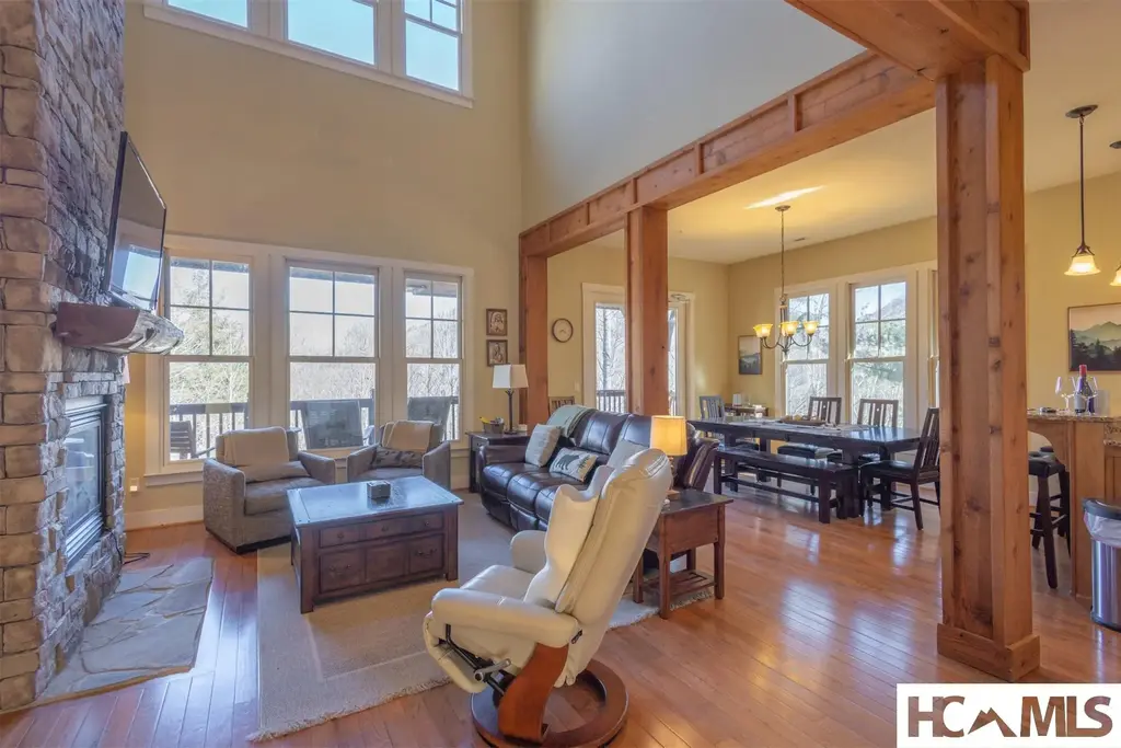 110 Saddle Notch Lane B4, Tuckasegee