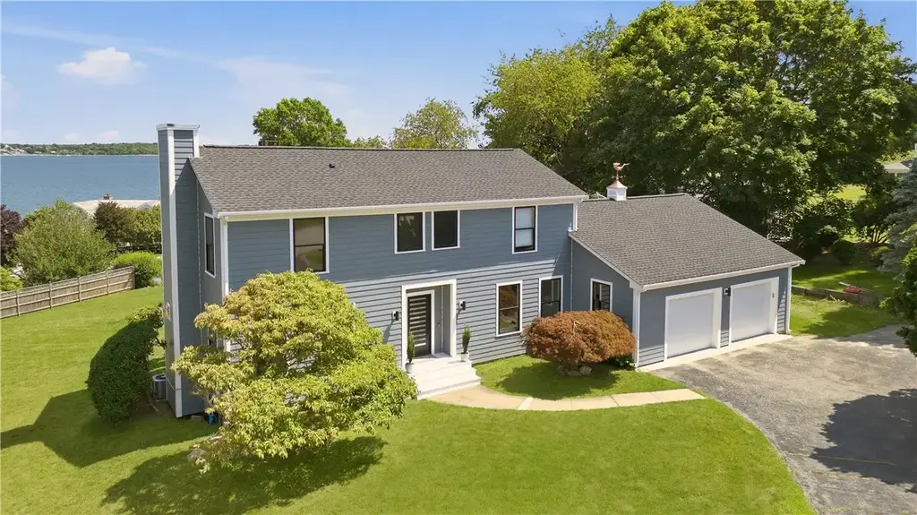 259 Taylor Rd, Portsmouth