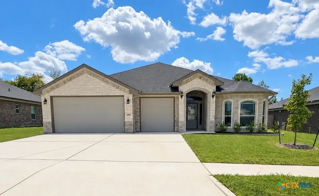 807 Dred Roger Circle, Killeen