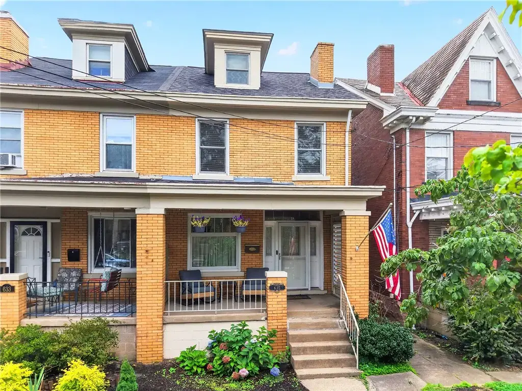 635 East End, Regent Square