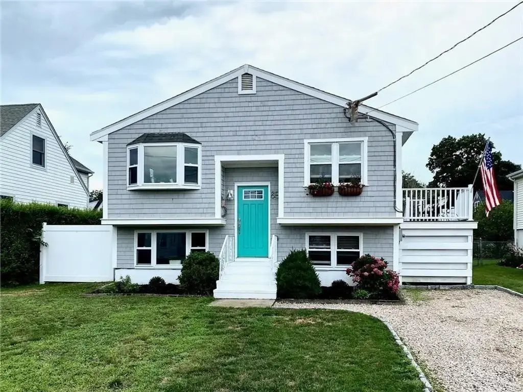 85 Eustis St, Newport