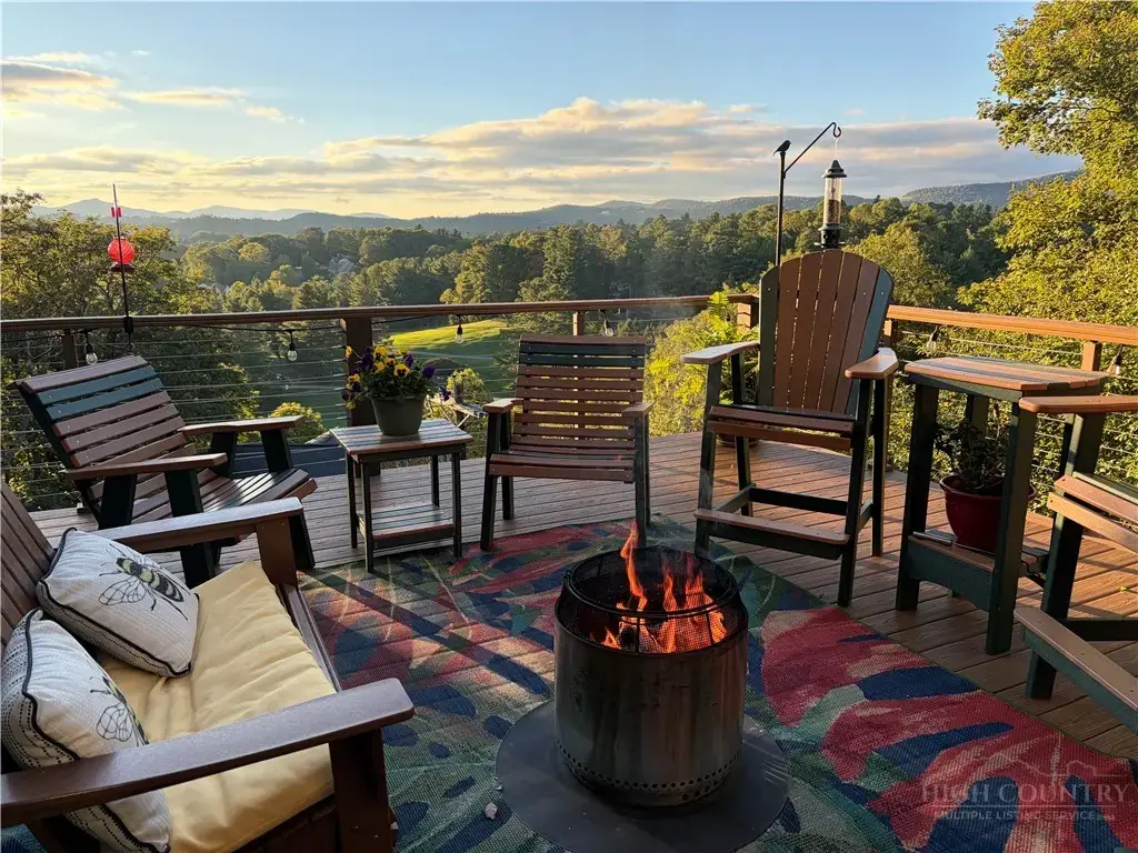 594 Green Hill Woods, Blowing Rock