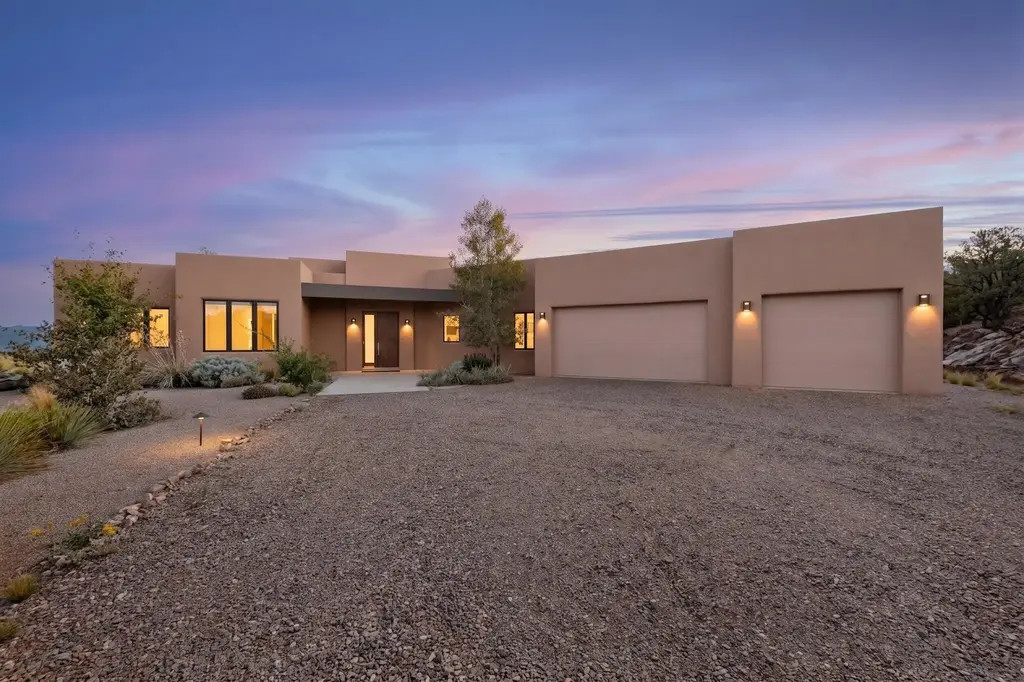 6 Blue Corn Court, Sandia Park