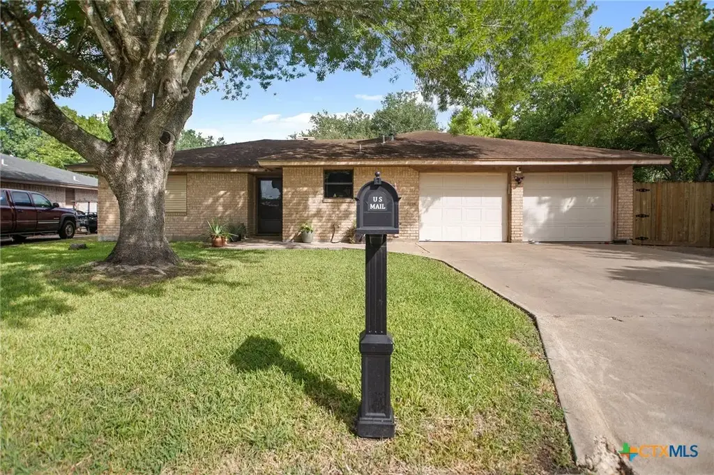 1601 Avalon Street, Port Lavaca