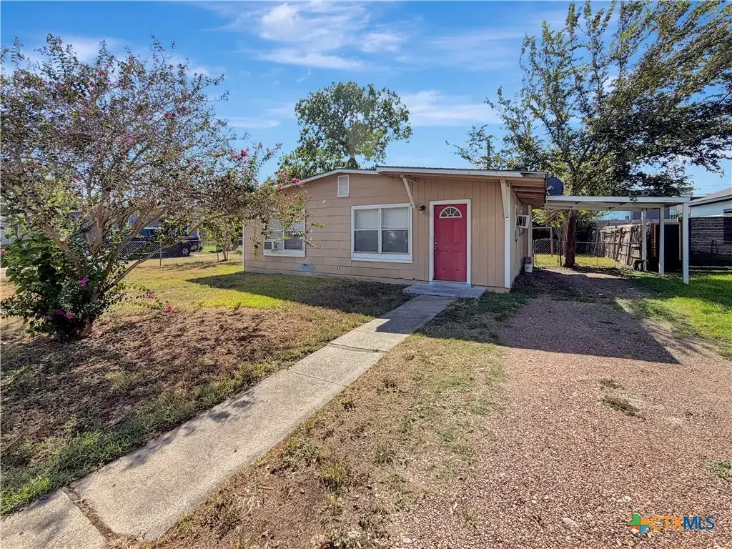 2907 Cypress Street, Victoria