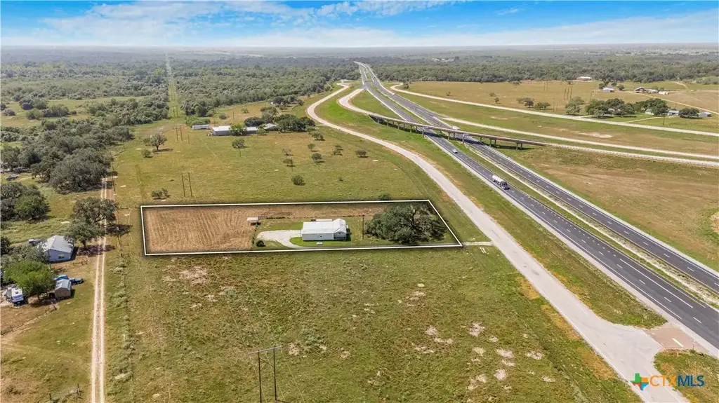 240 E Frontage Road, Victoria