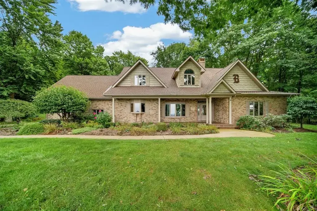 8895 Us Highway 322, Fallowfield