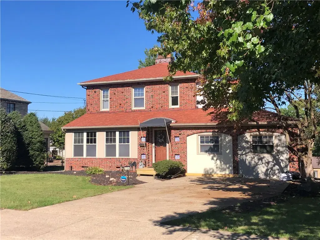 156 Stockton Avenue, Uniontown