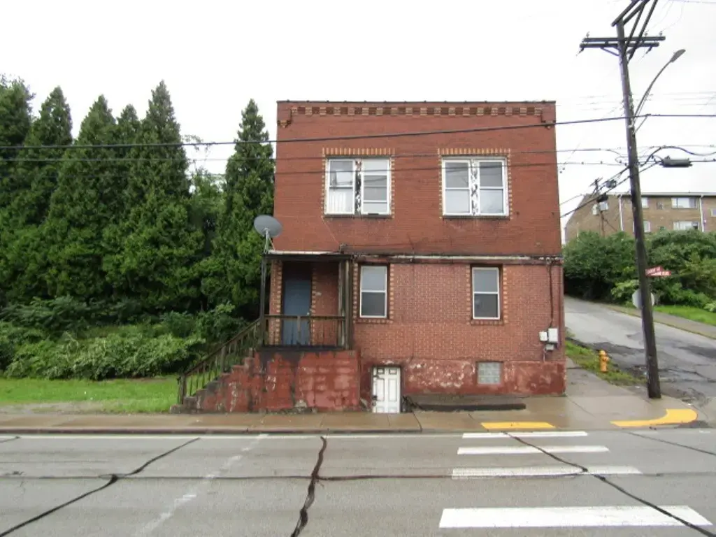 645 Duquesne Boulevard , Duquesne