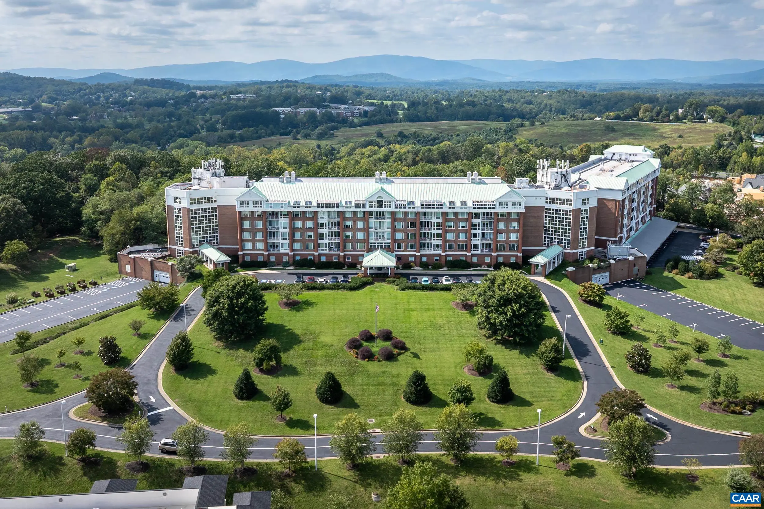 500 Crestwood Dr 2402, Charlottesville
