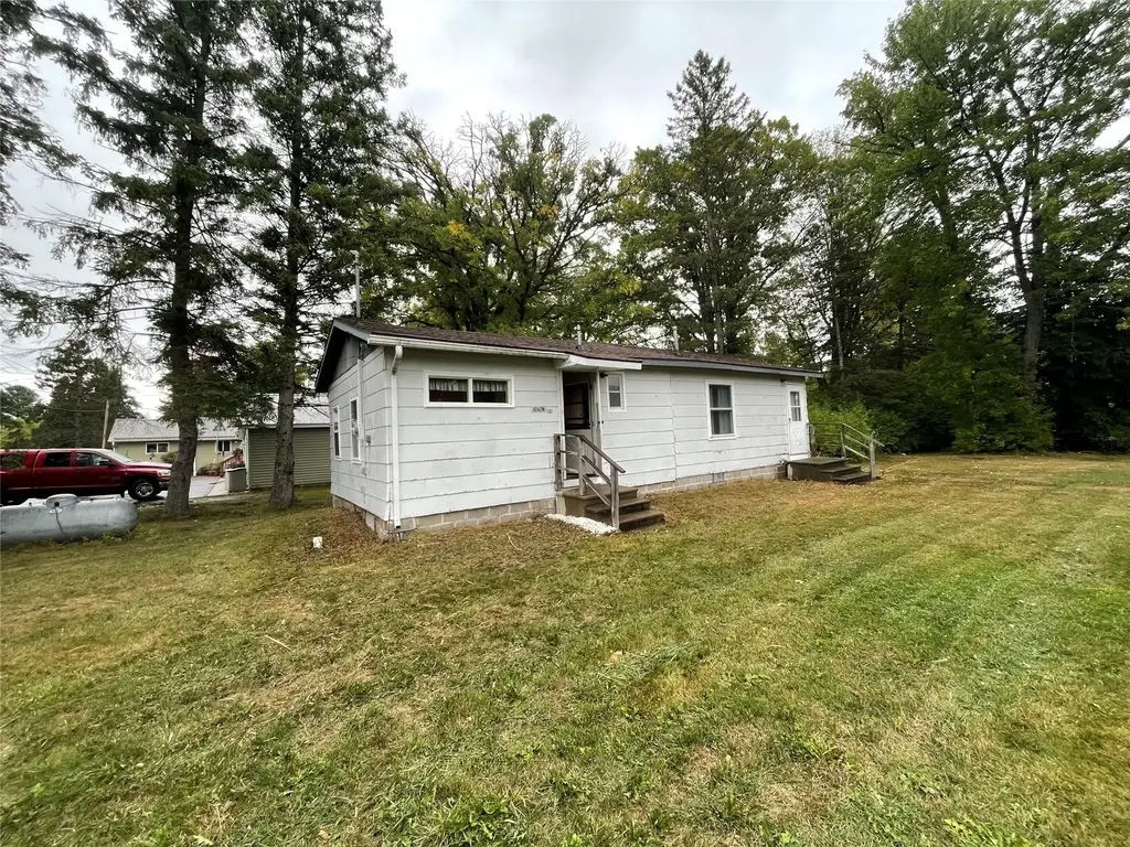 6563 W Railroad Avenue, Winter