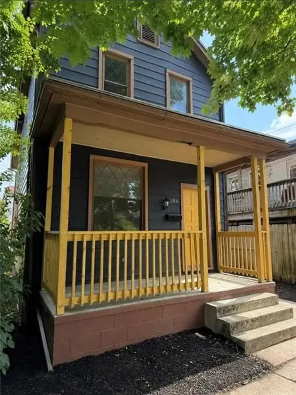 206 3rd Street, Freeport Boro