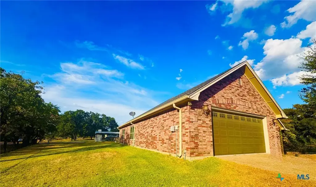 612 River Oaks Drive, Gatesville