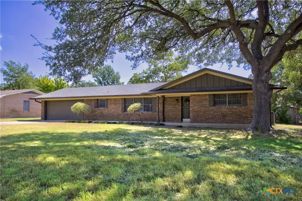 3401 Meadow Oaks Drive, Temple