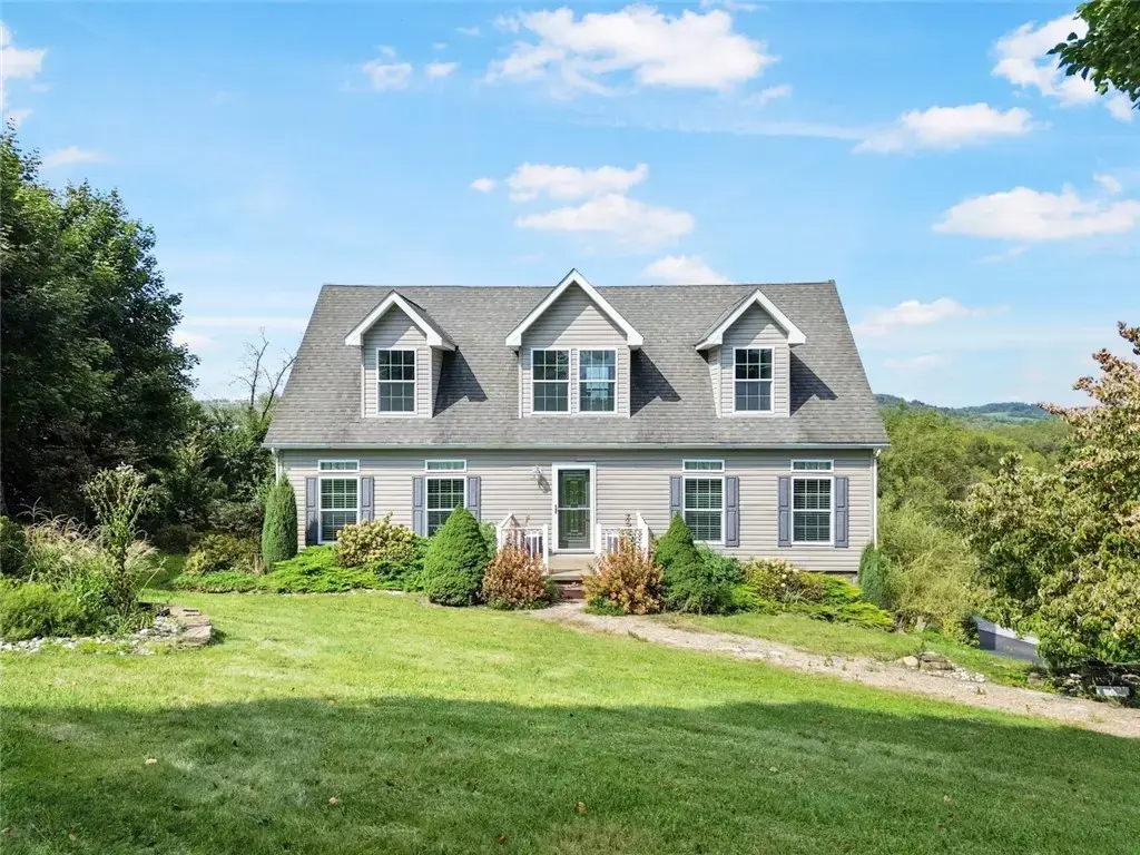 121 Ray Drive , Rostraver