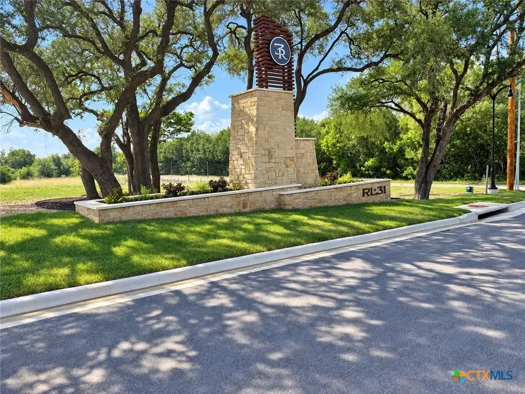209 Lorhan Falls, Belton