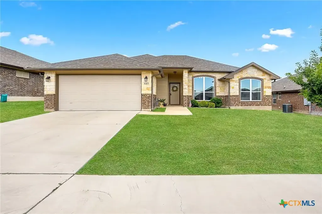 8305 Grayson Trail, Killeen