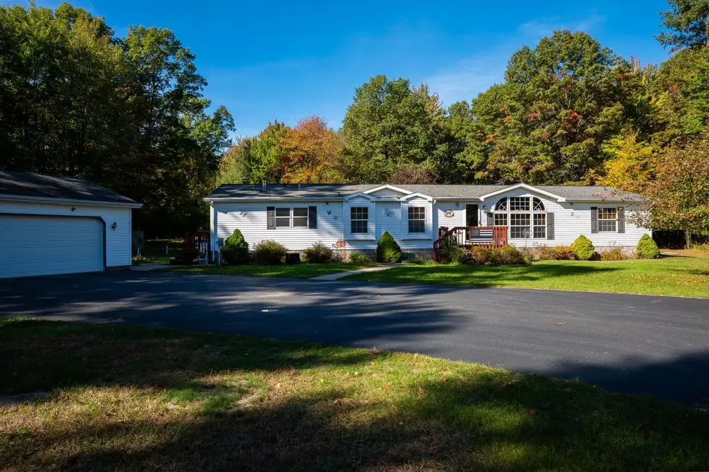 N979 Brooke Ln, Marinette