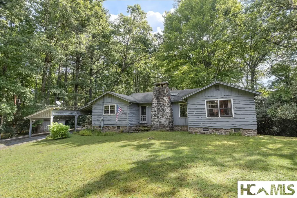 288 Preston Road, Cashiers