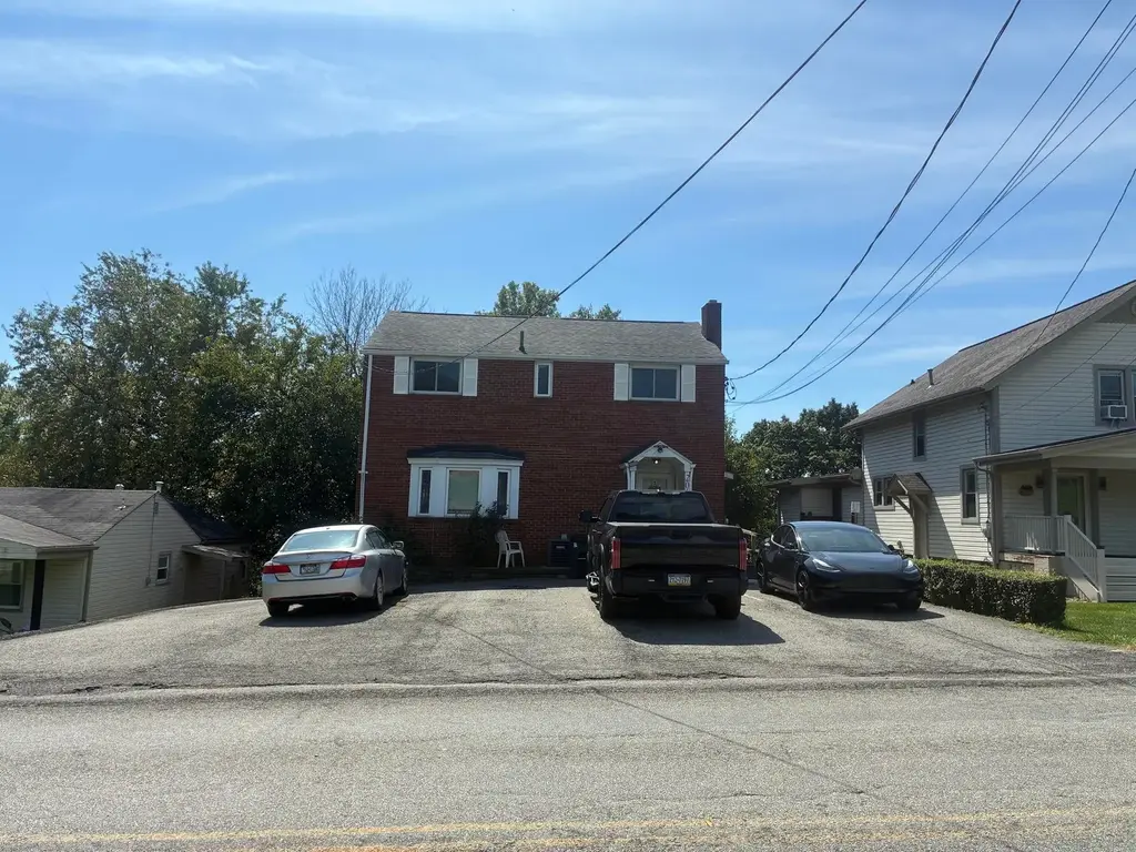 206 Rosecrest Drive, Monroeville