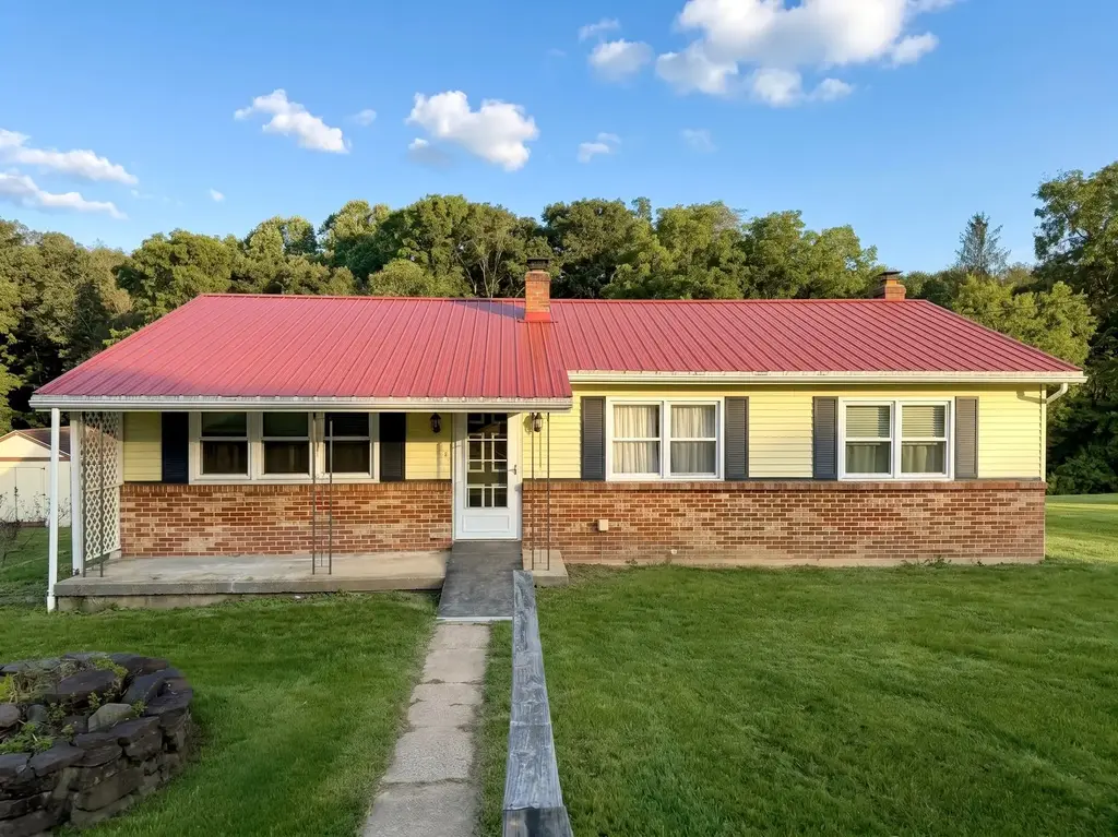 4764 Tunnelton Road, Conemaugh/Young Twps - IND