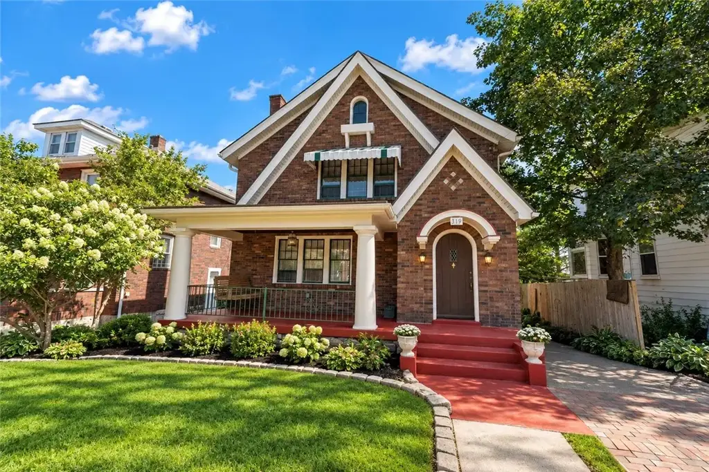 319 Stanford Avenue , West View