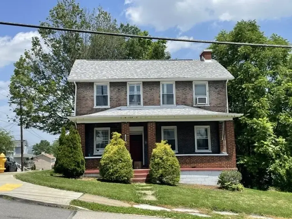 266 Central Avenue , Canonsburg