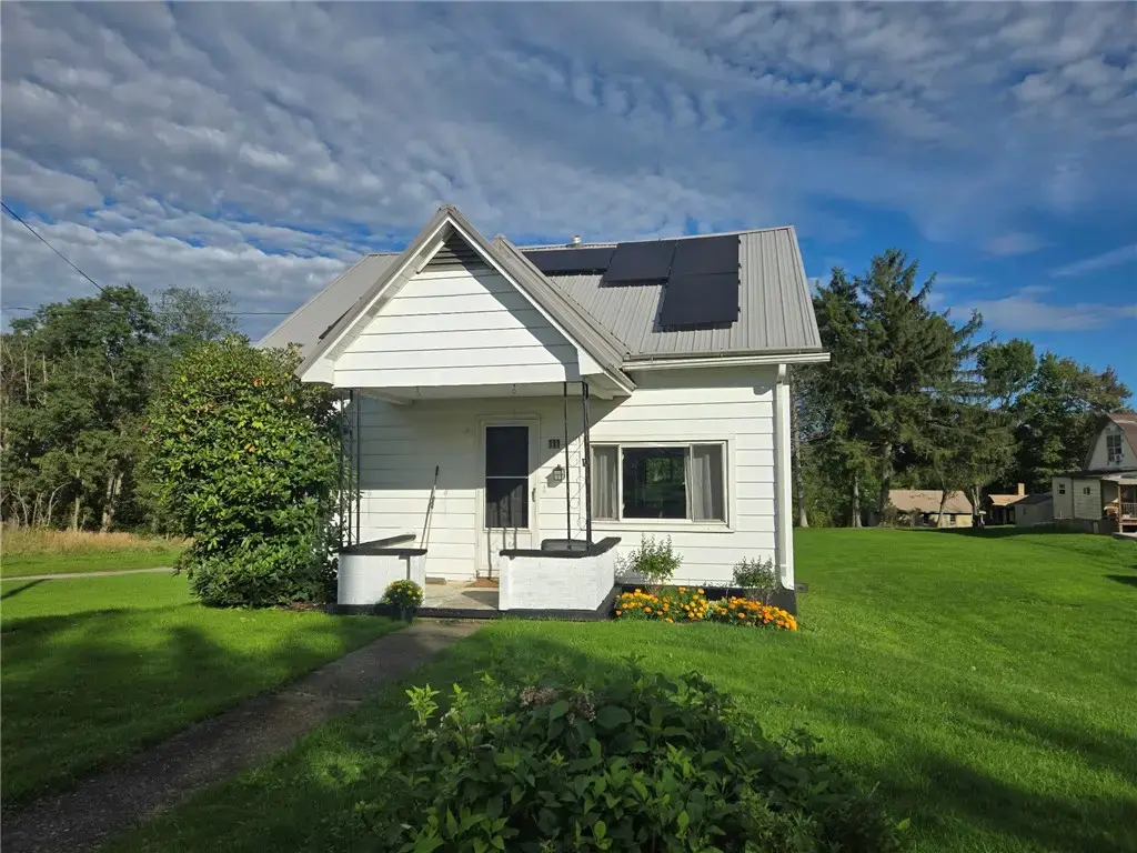 111 Fairview Main Street , Fairview