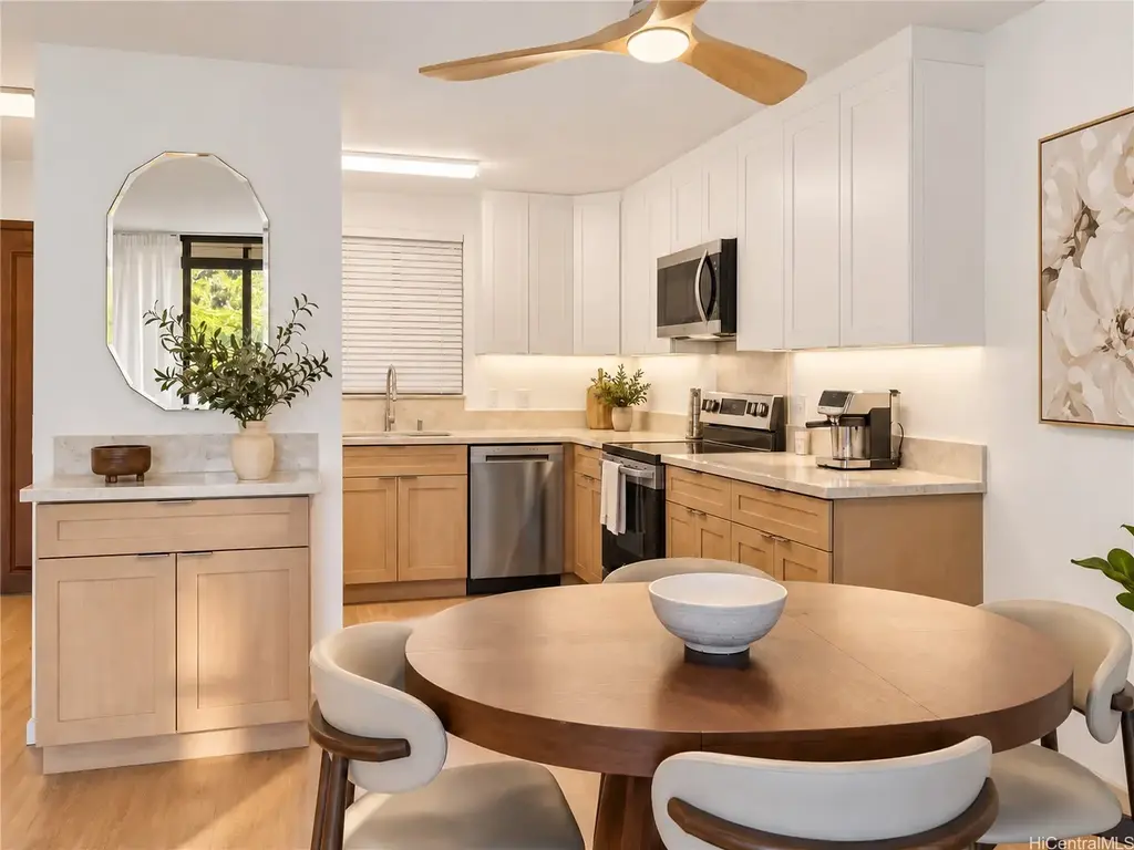 (unit #a406) 98-501 Koauka Loop, Aiea