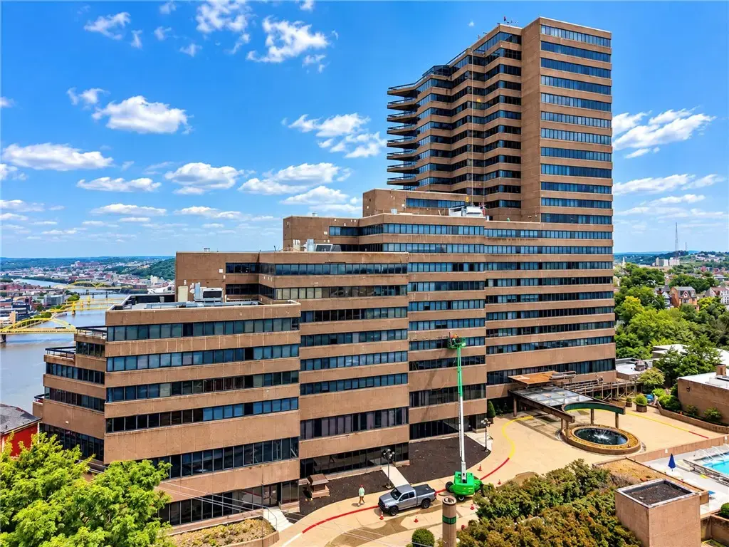1 Trimont Lane 1110a, Mt Washington